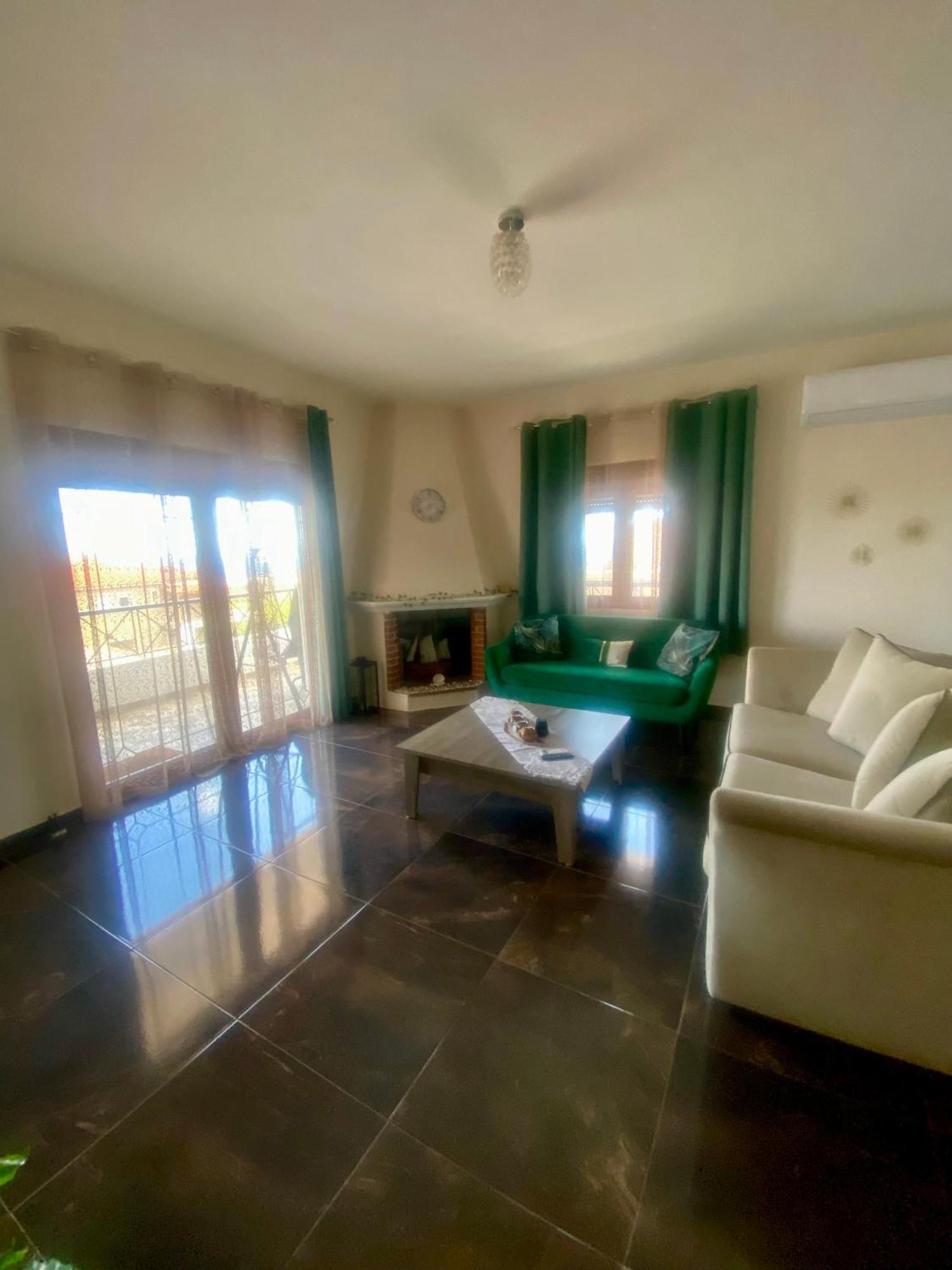 Natalie'S House Apartment อเล็กซานโดรโพลิส ภายนอก รูปภาพ