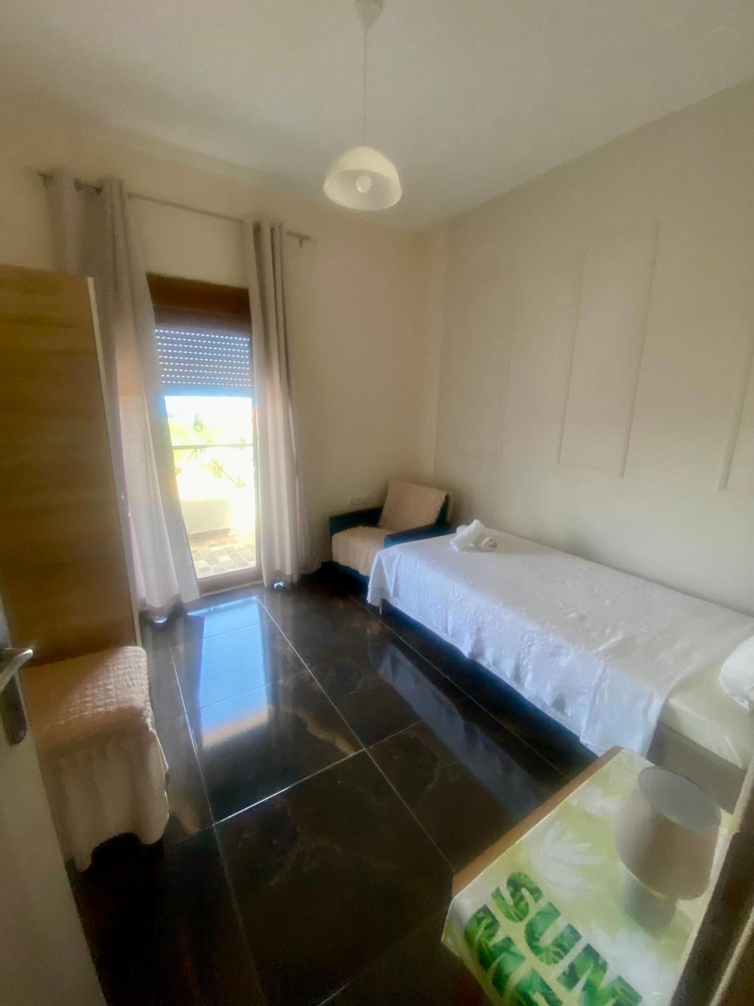 Natalie'S House Apartment อเล็กซานโดรโพลิส ภายนอก รูปภาพ